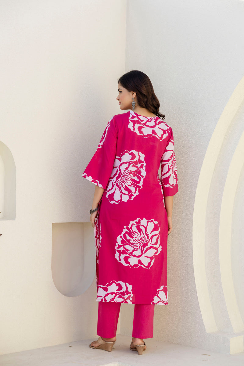 EthniFlair Floral Printed V Neck Straight Kurta & Trousers With Dupatta