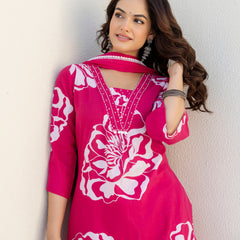 EthniFlair Floral Printed V Neck Straight Kurta & Trousers With Dupatta