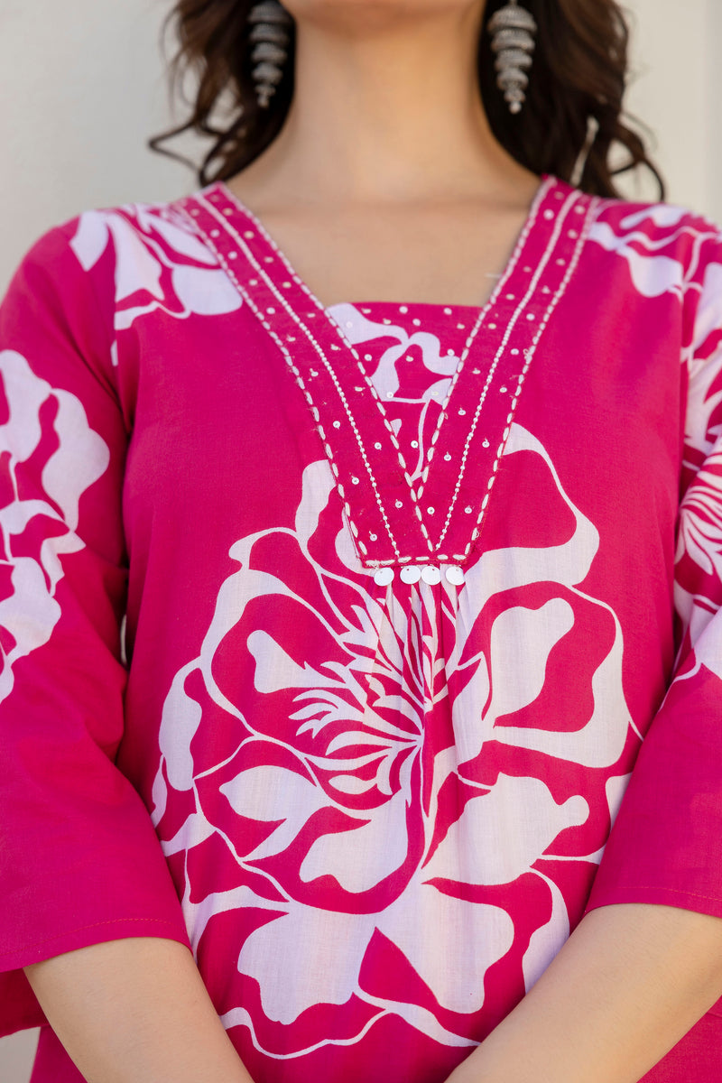 EthniFlair Floral Printed V Neck Straight Kurta & Trousers With Dupatta