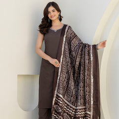 EthniFlair Solid Kurta with Pyjama & Dupatta
