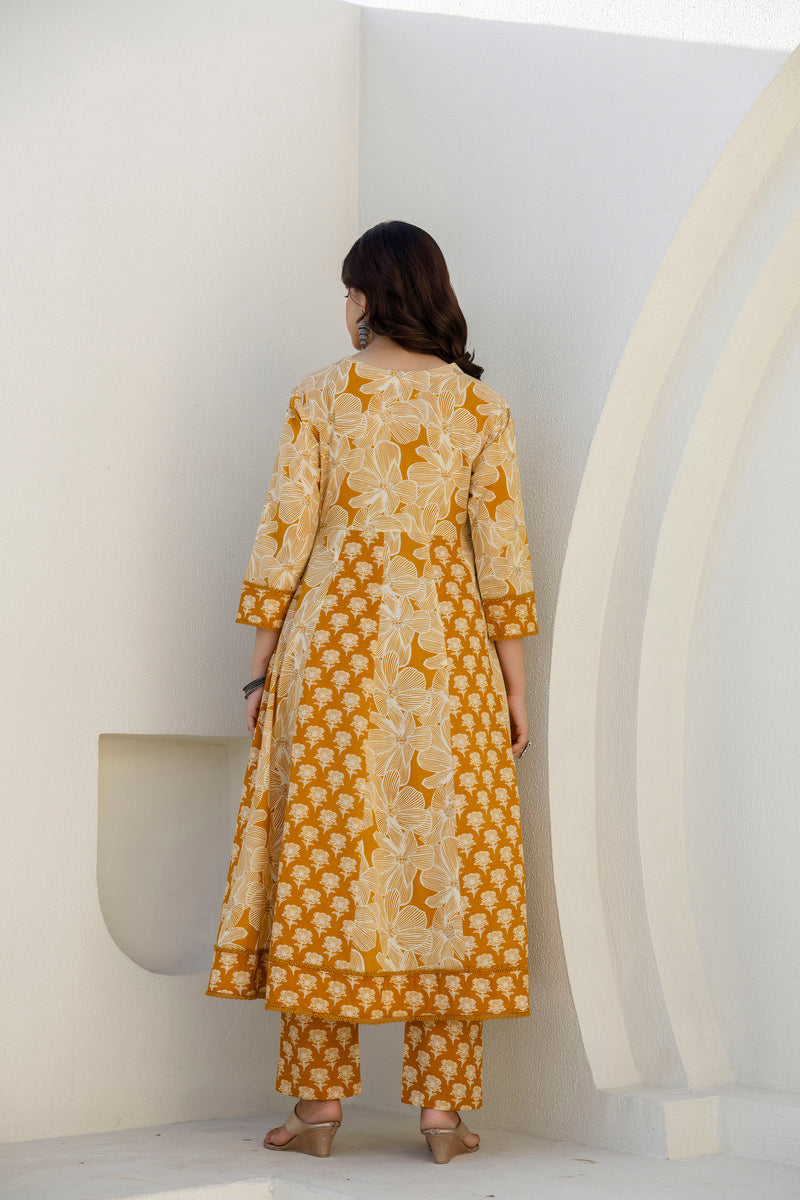 EthniFlair Floral Printed Kurta with Trousers & Dupatta