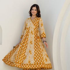 EthniFlair Floral Printed Kurta with Trousers & Dupatta