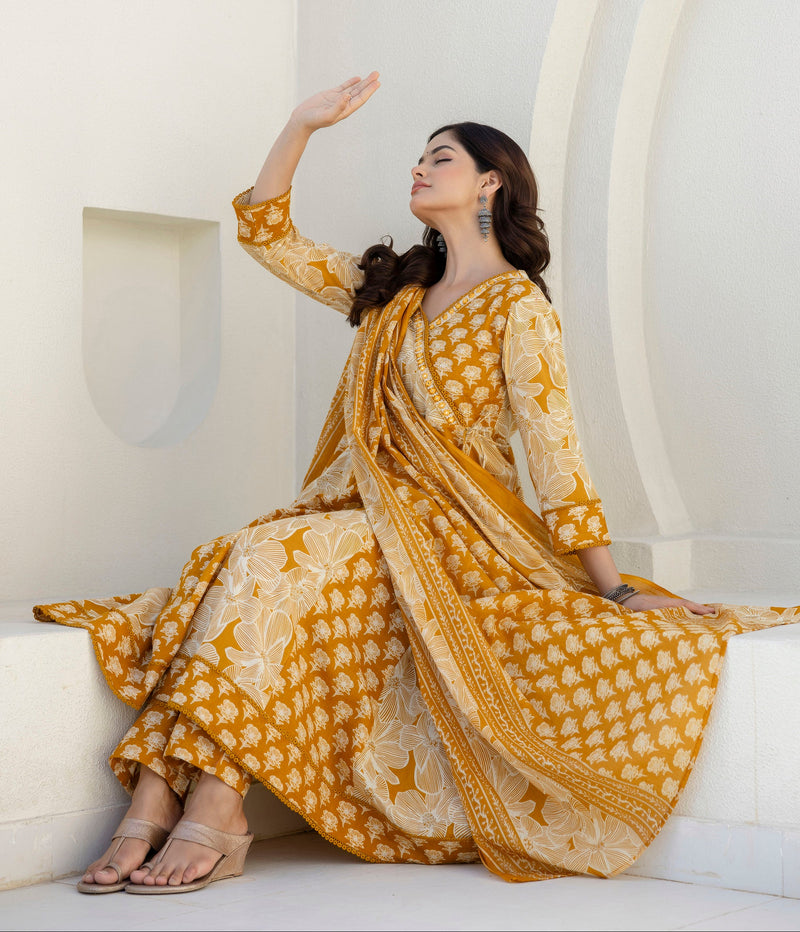 EthniFlair Floral Printed Kurta with Trousers & Dupatta