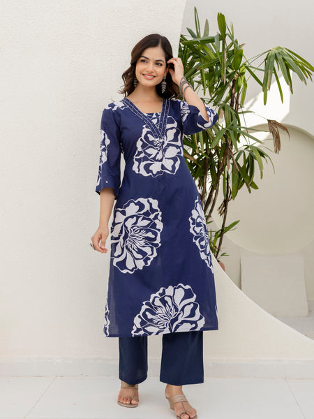 EthniFlair Floral Printed Kurta with Trousers & Dupatta