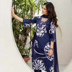 EthniFlair Floral Printed Kurta with Trousers & Dupatta