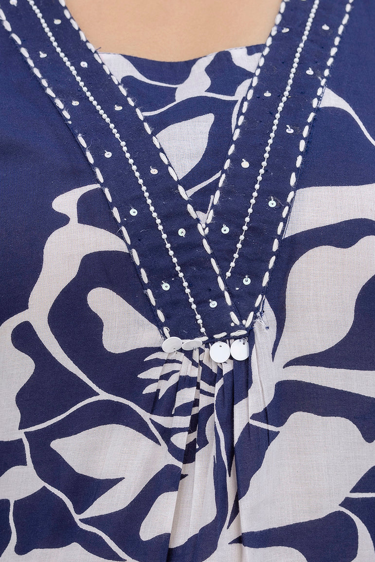 EthniFlair Floral Printed Kurta with Trousers & Dupatta