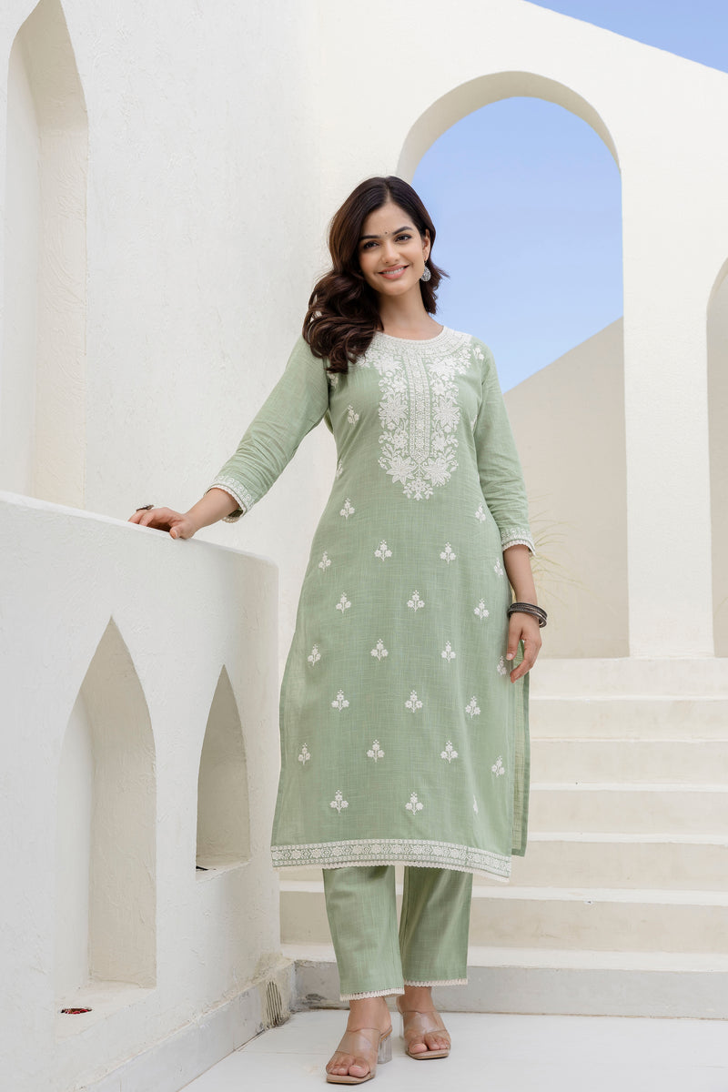 EthniFlair Ethnic Motifs Embroidered Thread Work Kurta Sets