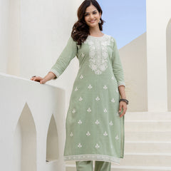 EthniFlair Ethnic Motifs Embroidered Thread Work Kurta Sets