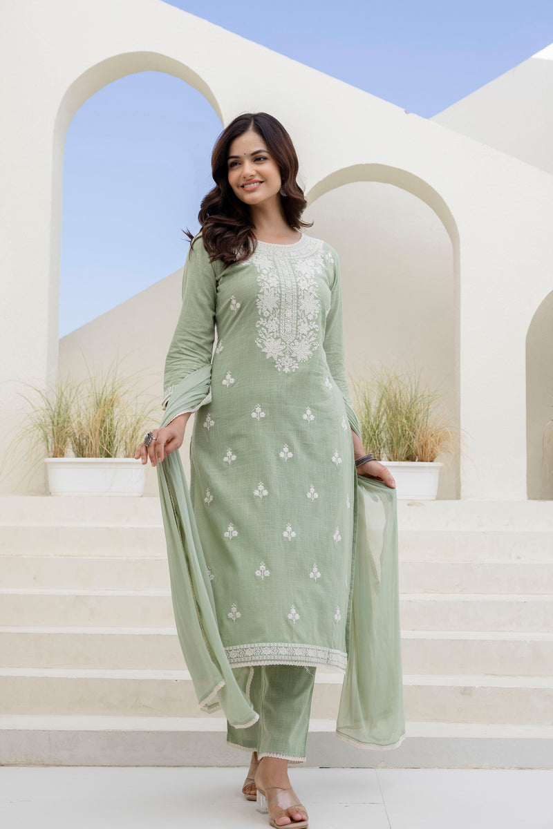 EthniFlair Ethnic Motifs Embroidered Thread Work Kurta Sets
