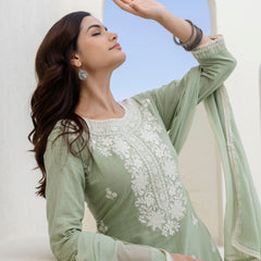 EthniFlair Ethnic Motifs Embroidered Thread Work Kurta Sets