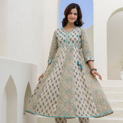 EthniFlair Floral Printed Kurta with Pyjama & Dupatta