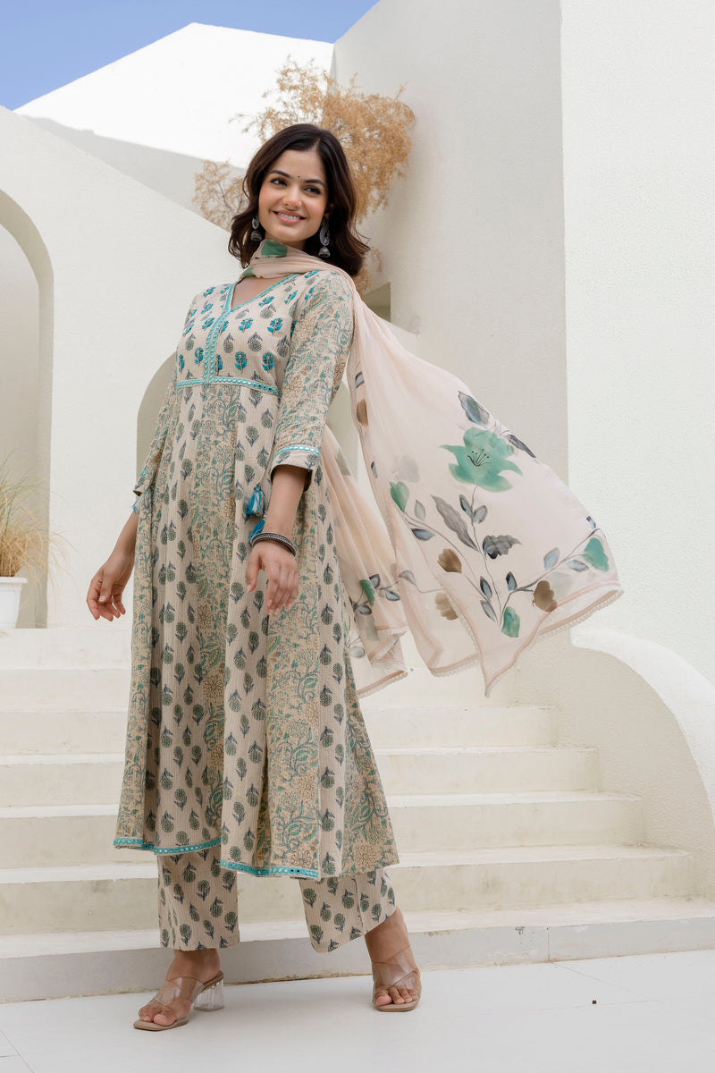 EthniFlair Floral Printed Kurta with Pyjama & Dupatta