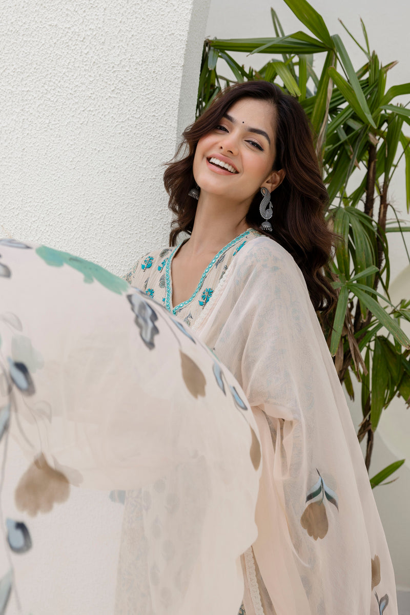 EthniFlair Floral Printed Kurta with Pyjama & Dupatta