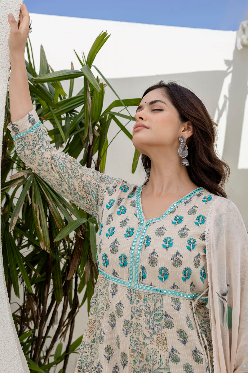 EthniFlair Floral Printed Kurta with Pyjama & Dupatta