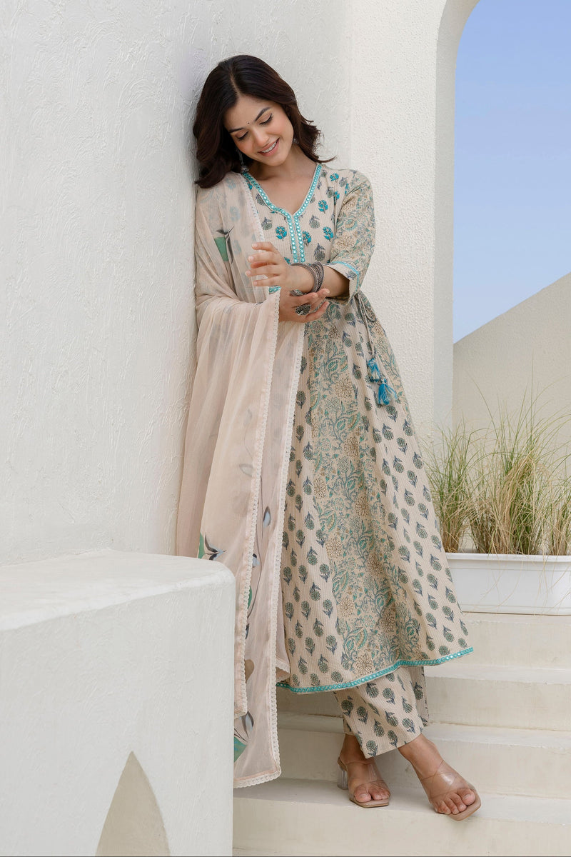 EthniFlair Floral Printed Kurta with Pyjama & Dupatta