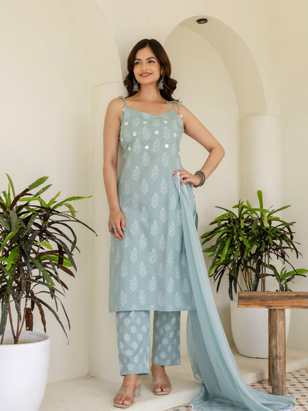 EthniFlair Floral Printed Shoulder Straps Kurta With Trousers & Dupatta