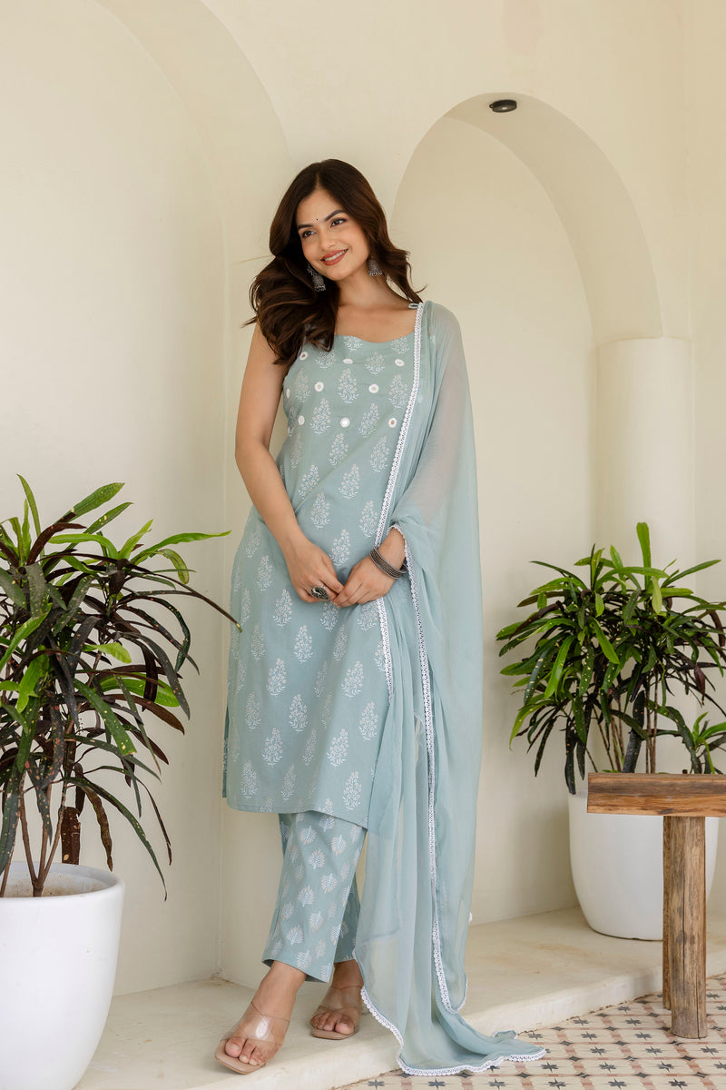EthniFlair Floral Printed Shoulder Straps Kurta With Trousers & Dupatta