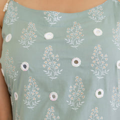 EthniFlair Floral Printed Shoulder Straps Kurta With Trousers & Dupatta