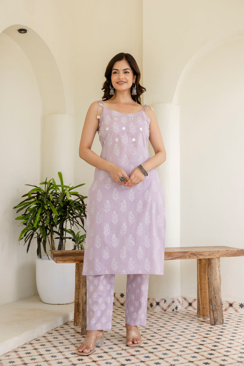 EthniFlair Floral Printed Shoulder Straps Kurta With Trousers & Dupatta