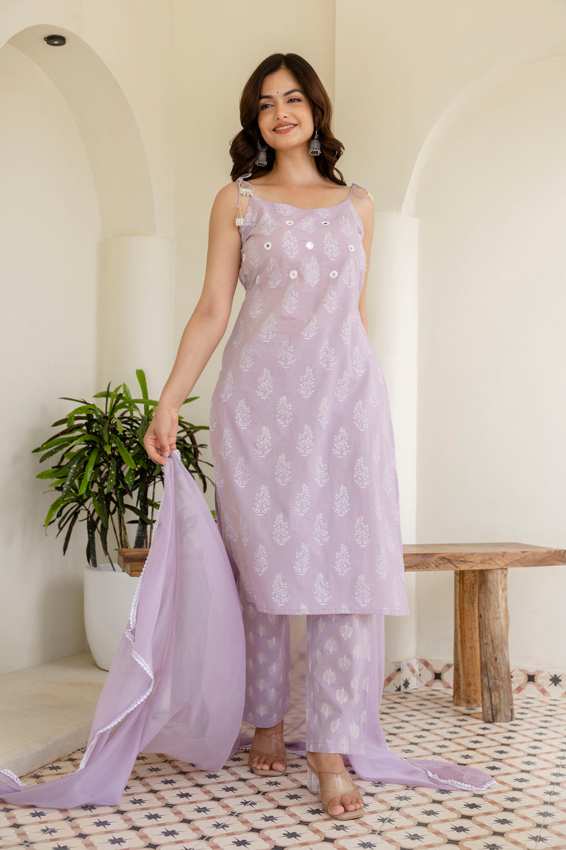 EthniFlair Floral Printed Shoulder Straps Kurta With Trousers & Dupatta