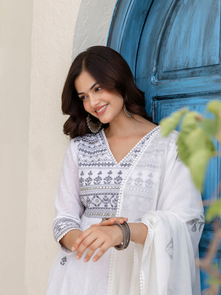 EthniFlair Floral Embroidered Kurta with Trousers & Dupatta