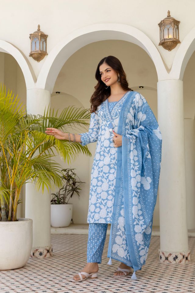 EthniFlair Women Cotton Pintucks detail Straight kurta Pant & Dupatta