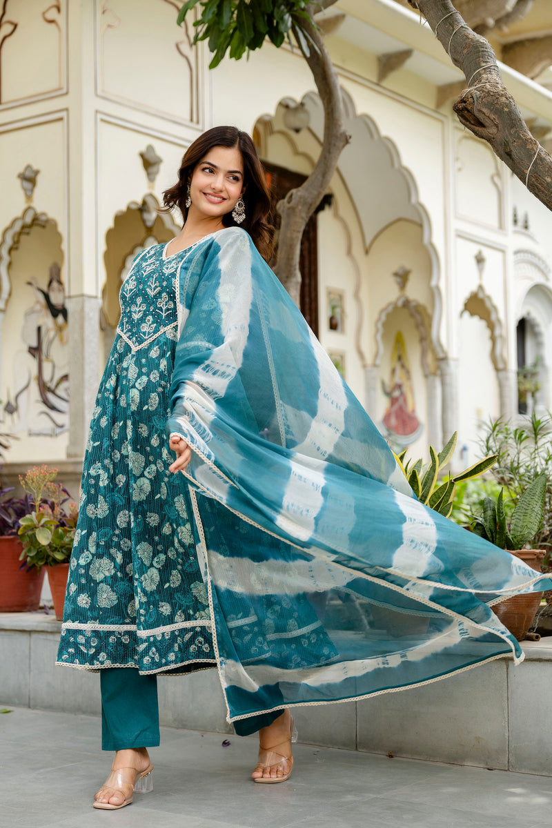 EthniFlair Ethnic Motifs Embroidered Kurta with Pyjamas & Dupatta