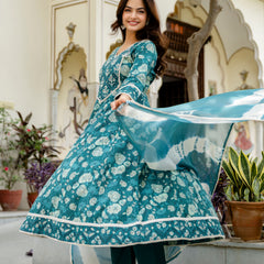 EthniFlair Ethnic Motifs Embroidered Kurta with Pyjamas & Dupatta