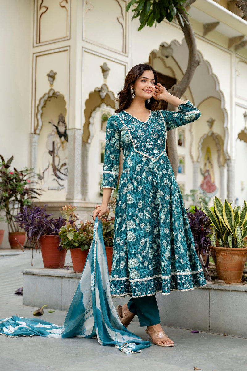 EthniFlair Ethnic Motifs Embroidered Kurta with Pyjamas & Dupatta