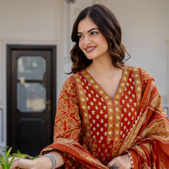 Women Floral Printed Panelled Pure Cotton Kurta with Trousers & Dupatta