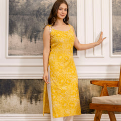 EthniFlair Floral Printed Shoulder Straps Straight Kurta