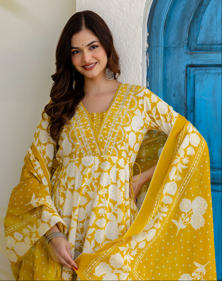 EthniFlair Women Ethnic Motifs Printed Panelled Thread Work Pure Cotton Kurta with Trousers & With Dupatta