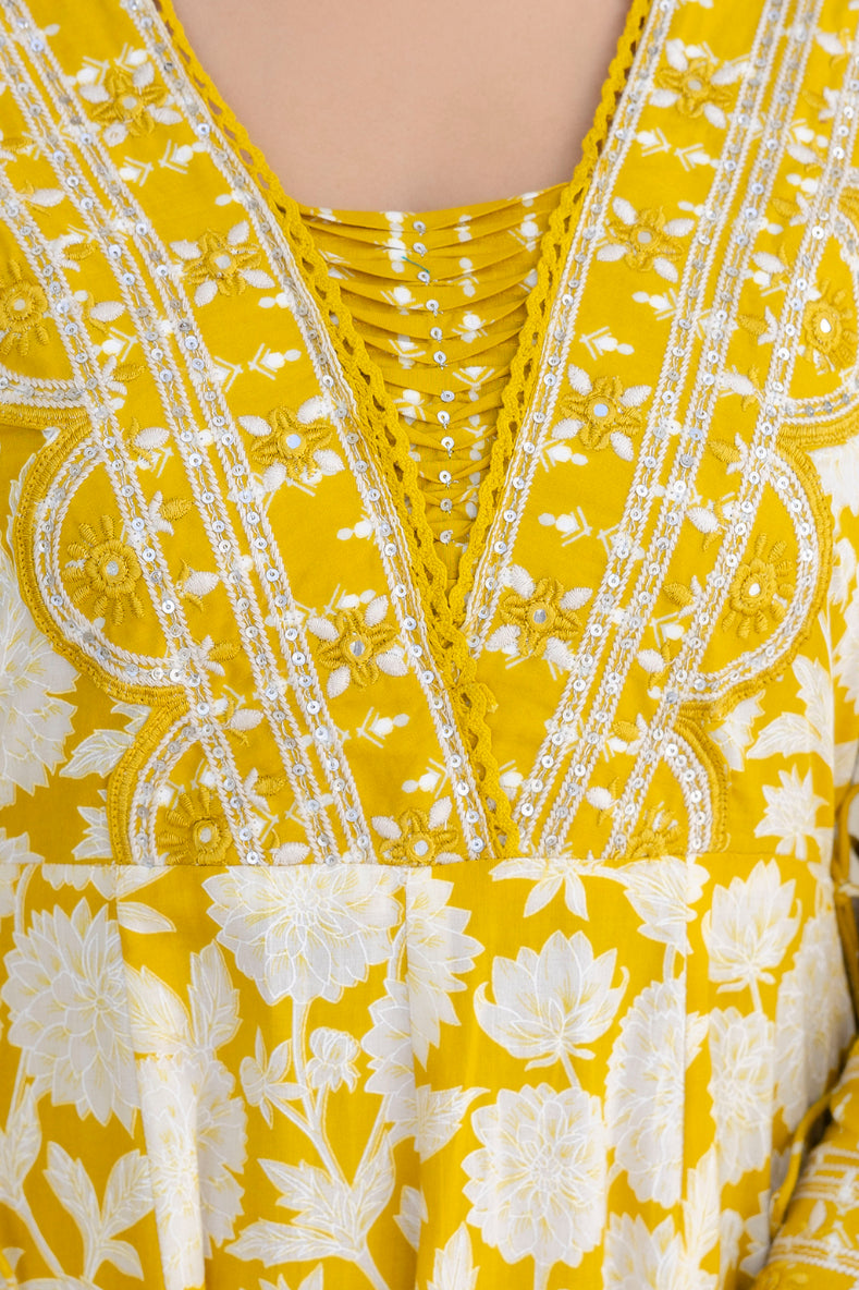 EthniFlair Women Ethnic Motifs Printed Panelled Thread Work Pure Cotton Kurta with Trousers & With Dupatta