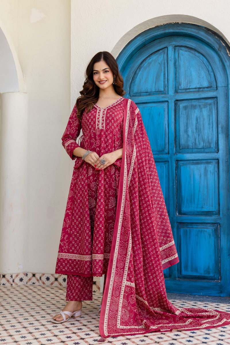 Women Floral Printed Panelled Pure Cotton Kurta with Trousers & Dupatta