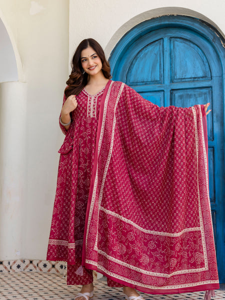 Women Floral Printed Panelled Pure Cotton Kurta with Trousers & Dupatta
