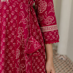 Women Floral Printed Panelled Pure Cotton Kurta with Trousers & Dupatta