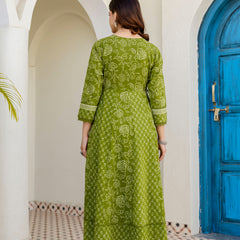 Women Floral Printed Panelled Pure Cotton Kurta with Trousers & Dupatta