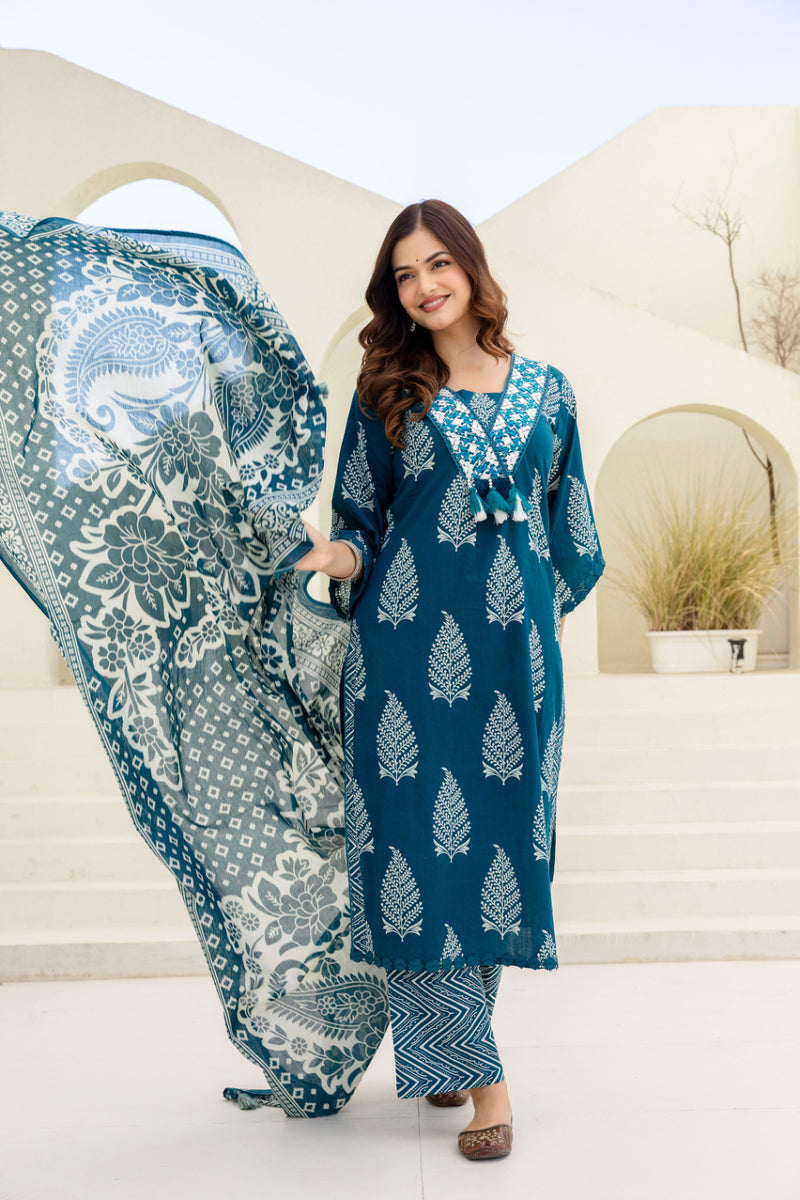 EthniFlair Women Ethnic Motifs Printed Panelled Thread Work Pure Cotton Kurta with Trousers & With Dupatta