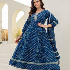 EthniFlair Women Floral Printed Panelled Sequinned Pure Cotton Kurta with Trousers & With Dupatta