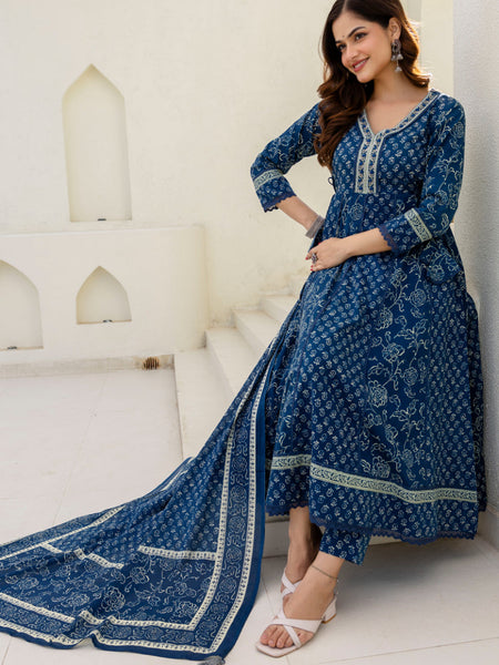 EthniFlair Women Floral Printed Panelled Sequinned Pure Cotton Kurta with Trousers & With Dupatta