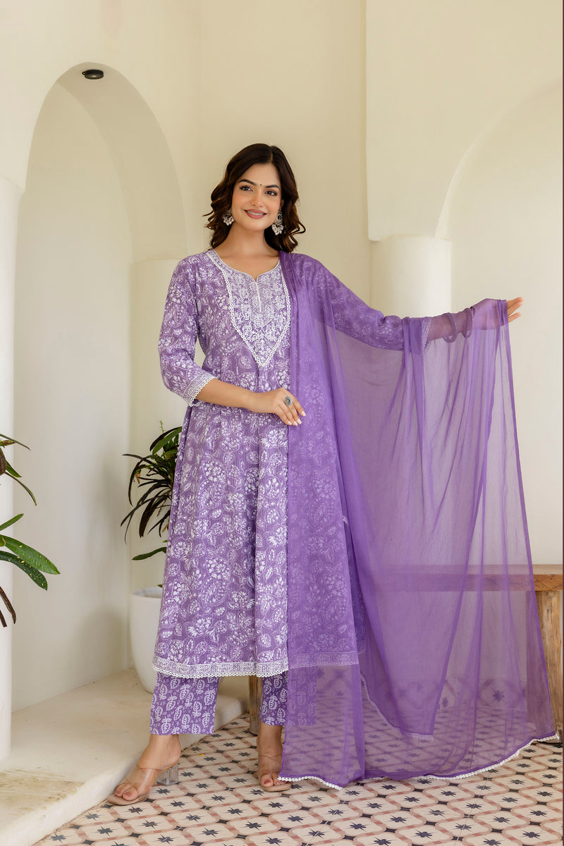 EthniFlair Floral Printed Empire Aari Work Kurta with Pyjamas & Dupatta