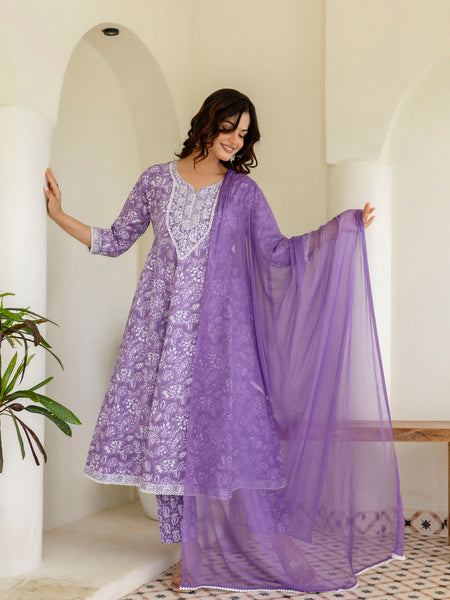 EthniFlair Floral Printed Empire Aari Work Kurta with Pyjamas & Dupatta