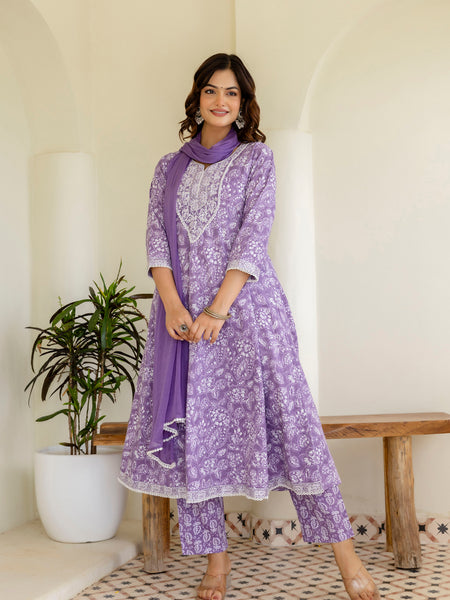 EthniFlair Floral Printed Empire Aari Work Kurta with Pyjamas & Dupatta
