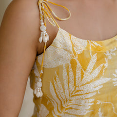 EthniFlair Floral Printed Sleeveless Straight Kurta With Trousers & Dupatta