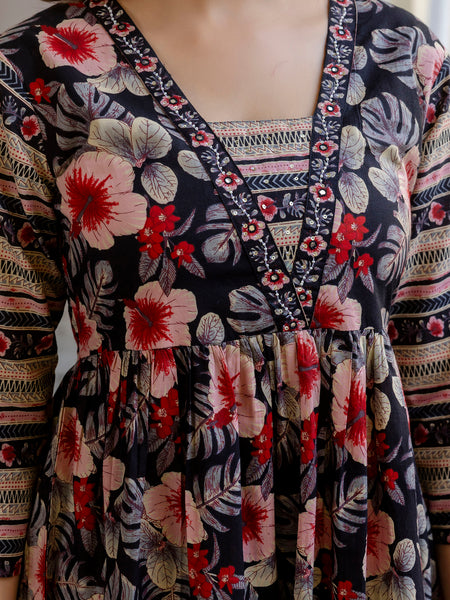 EthniFlair Floral Printed Empire Kurta with Trousers & Dupatta