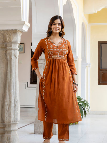 EthniFlair Ethnic Motifs Embroidered Pleated Aari Work Kurta Set