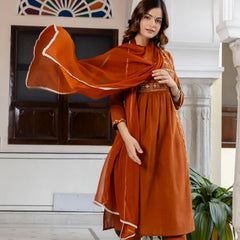 EthniFlair Ethnic Motifs Embroidered Pleated Aari Work Kurta Set