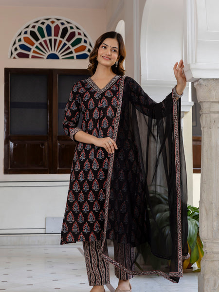 EthniFlair Floral Printed V-Neck A-Line Kurta With Trousers & Dupatta