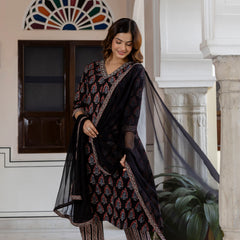 EthniFlair Floral Printed V-Neck A-Line Kurta With Trousers & Dupatta