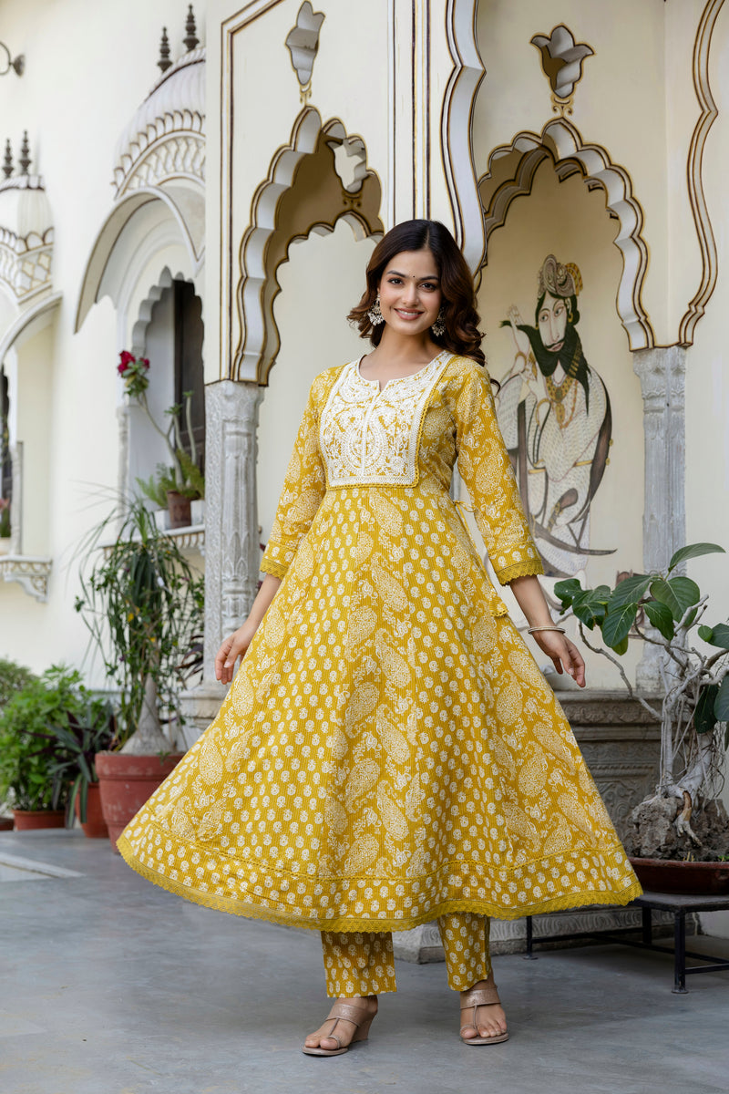EthniFlair Floral Printed Notch Neck Anarkali Kurta & Trousers With Dupatta